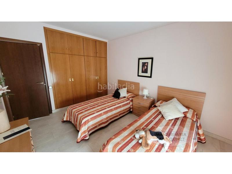 Foto ccb5ca87-184a-4a1a-ac4b-a563b53a6b38. Casa con parcheggio in Centre Sant Quirze del Vallès