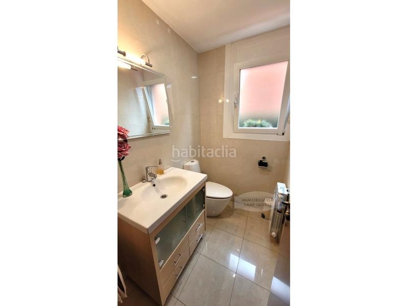 Foto d772e2a7-4ea2-409d-a05c-3cf47006e52c. Casa con parcheggio in Centre Sant Quirze del Vallès