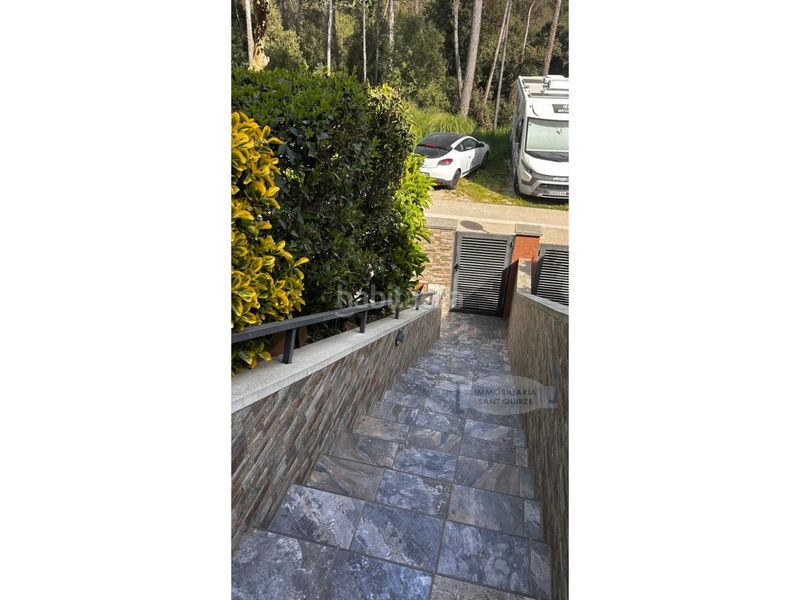 Foto 030dca63-5440-4f31-929a-21c7a3675459. Casa amb aparcament a Les Fonts Terrassa