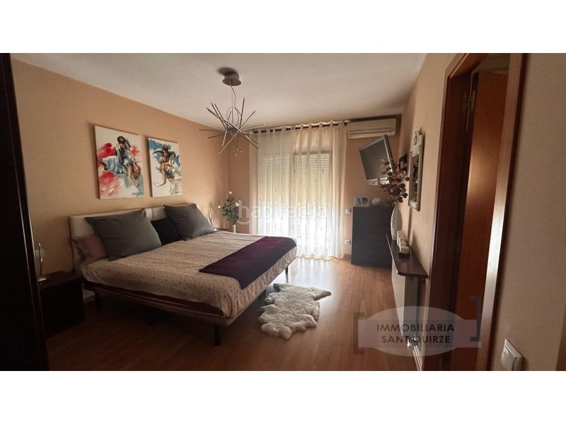 Foto 076cc3b5-c59e-4d08-ba32-4970fa402e2e. Casa amb aparcament a Les Fonts Terrassa