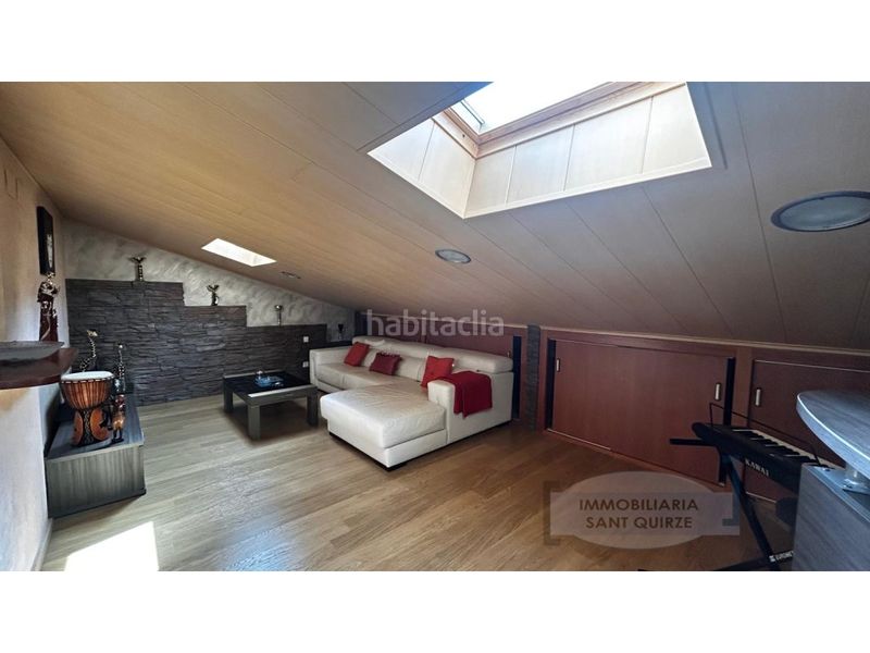 Foto 2d061f83-8f77-4d31-934a-45b93806dd64. Casa amb aparcament a Les Fonts Terrassa