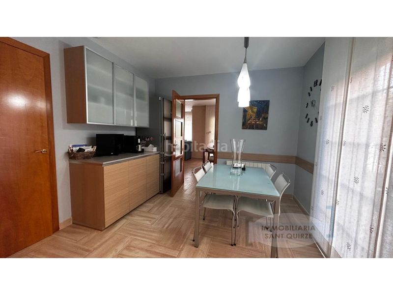 Foto 5348c340-ea26-42bb-9b5c-3e4ed7354242. Casa amb aparcament a Les Fonts Terrassa