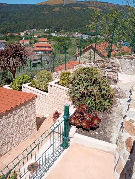 Foto dc39b87f-81db-4d84-9dbc-408fc4414dde. Chalet en estrada serres 20 maravilloso chalet con vista al mar en Muros