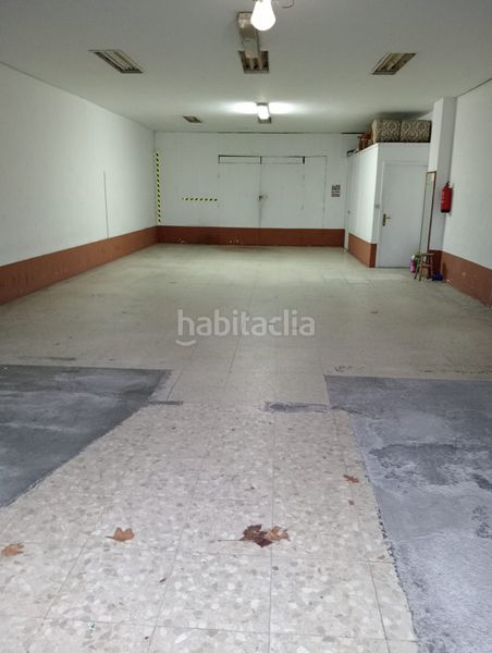 Foto 3abb233a-69cd-45a8-8a24-44a427f8e9b2. Local comercial a Caranza Ferrol