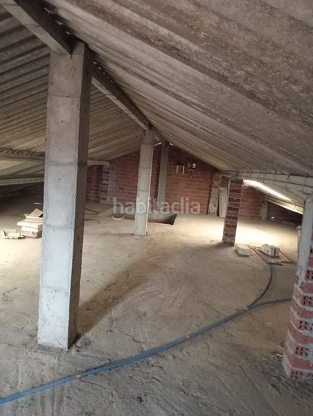 Foto 15d7fd7b-e802-43e4-a812-e0f431129eb0. Edificio in lugar pazos arriba 136 in Ponteceso