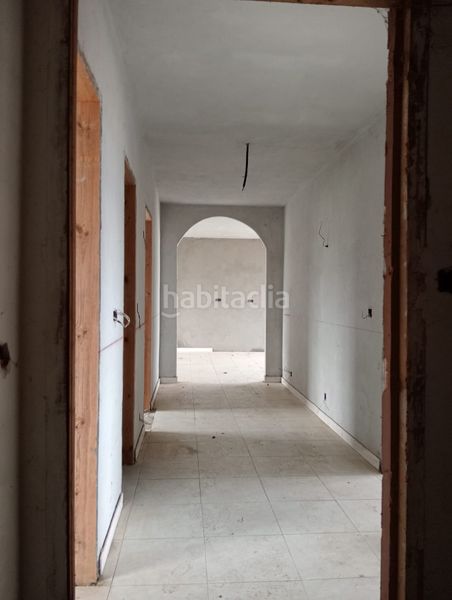 Foto a5c080d7-9a40-462c-a162-b814dc9ec78c. Edificio in lugar pazos arriba 136 in Ponteceso