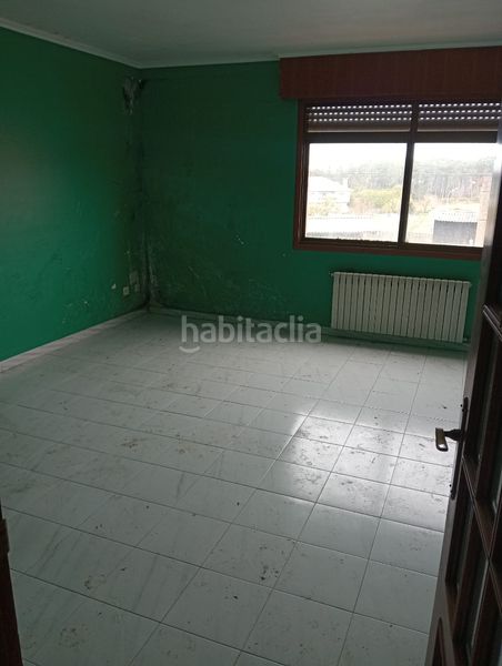 Foto b42c56ef-b9d9-4582-af37-8f8153de42e9. Edificio in lugar pazos arriba 136 in Ponteceso