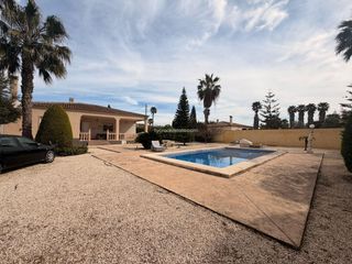 Haus  Camino arroba hornos. Casa de campo con piscina privada en catral, alicante