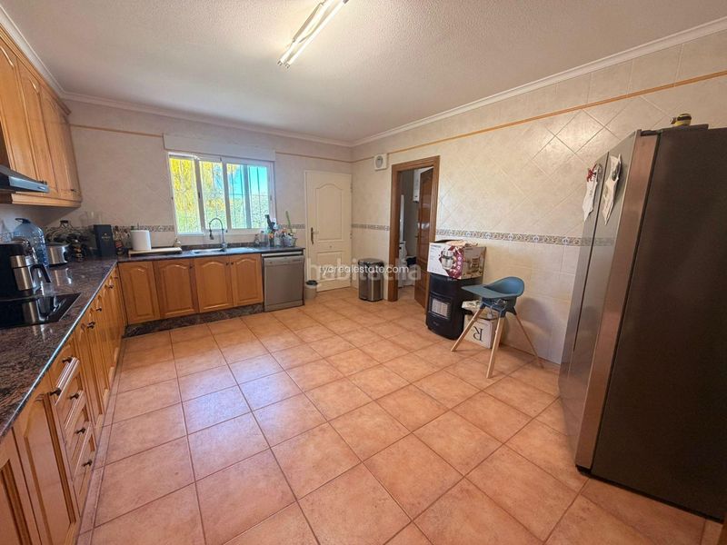 Foto 4514ff94-dc21-41e7-880d-f68c7b23fe19. Casa amb calefacció aparcament piscina a Catral