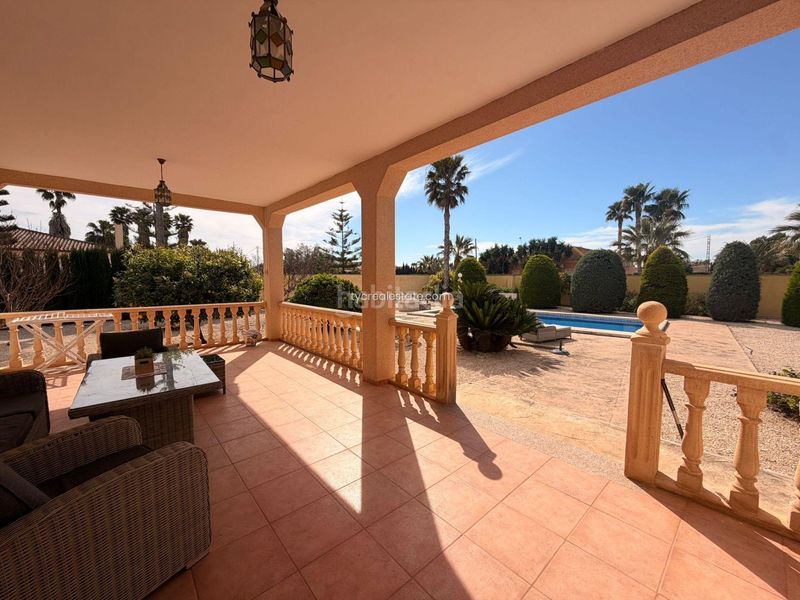 Foto c2535be9-21c8-462d-98b1-e5ef0e6ea468. Casa amb calefacció aparcament piscina a Catral