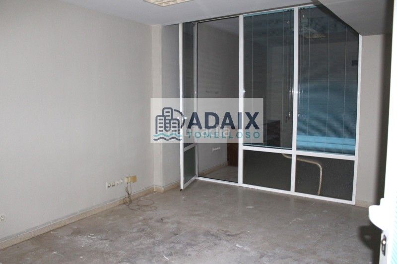 Foto b9c3eb61-3175-4a22-99e4-ca534e90b24a. Lloguer local comercial a Tomelloso
