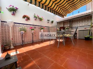 Casa a schiera in Tomelloso. Adosado en venta en  tomelloso, ciudad real