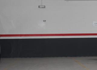 Lloguer Aparcament cotxe a Tomelloso. Garaje en alquiler en  tomelloso, ciudad real