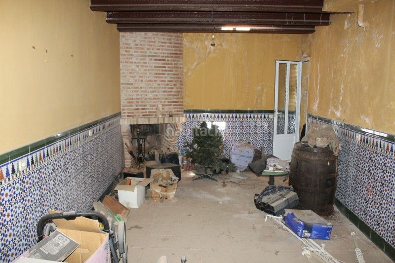 Foto d8eeedc8-1de5-4c4e-a408-6a89fa3231ea. Casa amb calefacció aparcament piscina a Tomelloso