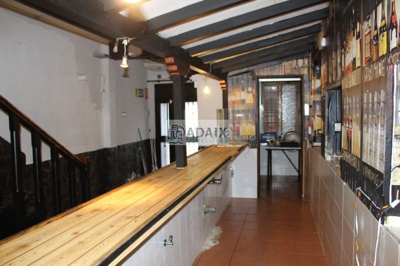 Foto 50cb09b3-7fc9-4003-bf4a-091b6bbea1c1. Local comercial a Tomelloso