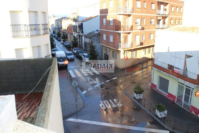 Foto c77036f8-fe6f-441e-a42c-508041aae050. Local comercial a Tomelloso