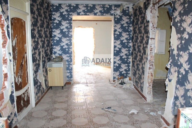 Foto 5f9c0a8e-ddf0-40f8-b5b0-0d480bf6a4d1. Planta baixa amb aparcament a Tomelloso