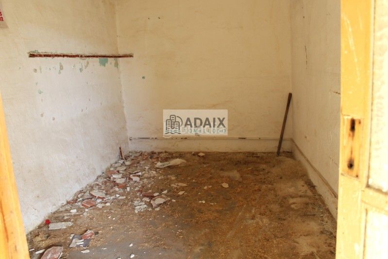 Foto b8e83b95-fedf-43b1-99a5-44978c7c4c33. Planta baixa amb aparcament a Tomelloso