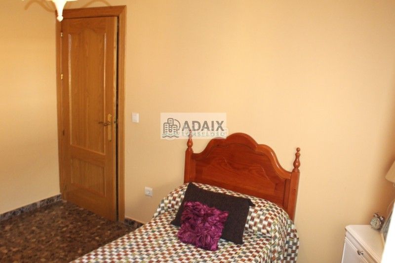 Foto e4ca4c42-007d-43d7-9ca5-c353270f6e4a. Casa amb calefacció aparcament a Tomelloso