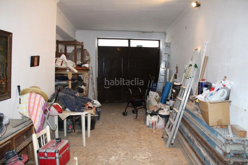 Foto a63215e7-785f-4aec-ba87-dd5b2d3452e5. Casa amb aparcament a Tomelloso