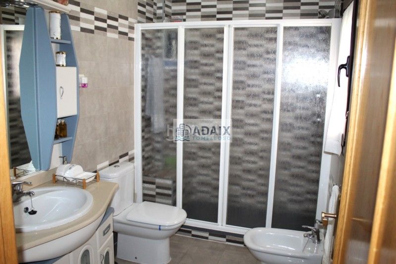 Foto 56a850fc-3a36-48b3-86da-243126d879ba. Casa adossada amb calefacció aparcament a Tomelloso