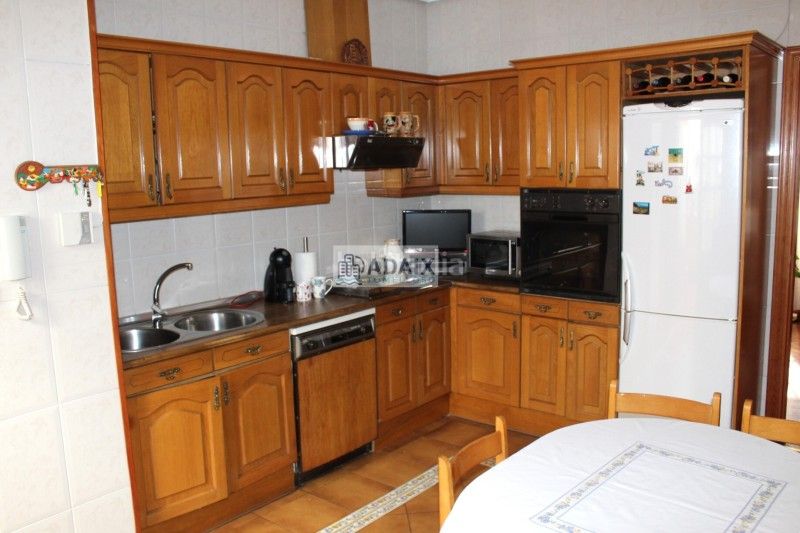 Foto 58ec30db-a5b9-4e7e-bd53-888900999ed9. Casa amb calefacció a Tomelloso