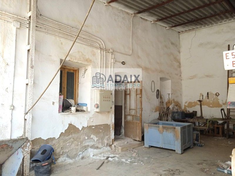 Foto d1390ce2-0e16-483c-9b1a-f89c1b62f6ba. Casa amb aparcament a Tomelloso