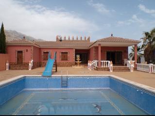 Xalet  Ma-126. Impresionante chalet en sedella