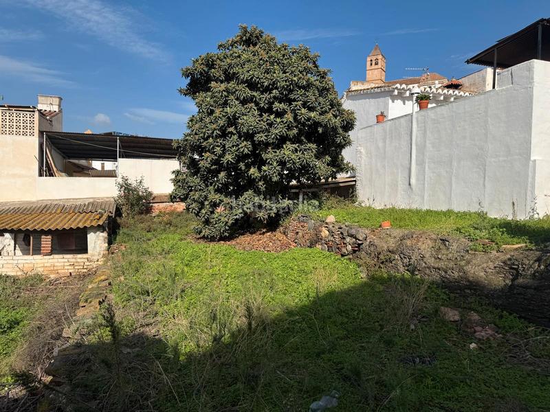 Foto 8da7d0ca-ebd7-40c1-9661-567bb3d0d3e6. Terreno residencial en calle jazmín 28 en Centro Histórico Vélez - Málaga