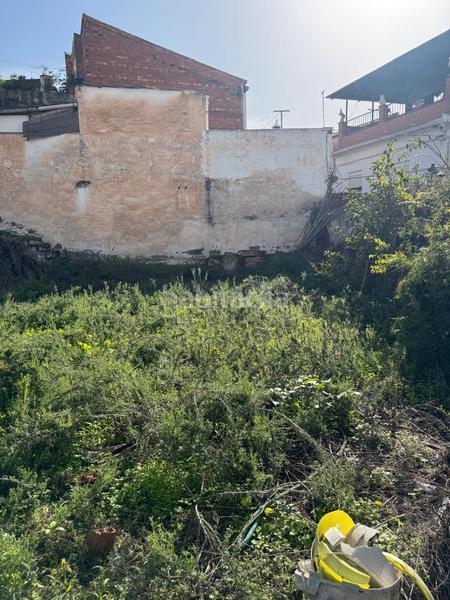 Foto aa46a3aa-49df-4e52-9813-d8dd9a375dd1. Terreno residencial en calle jazmín 28 en Centro Histórico Vélez - Málaga
