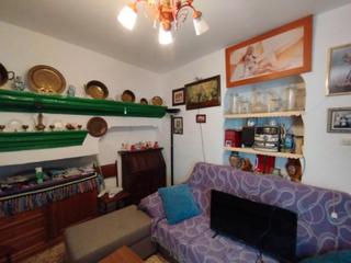 Semi detached house in Comares. Preciosa casa en comares