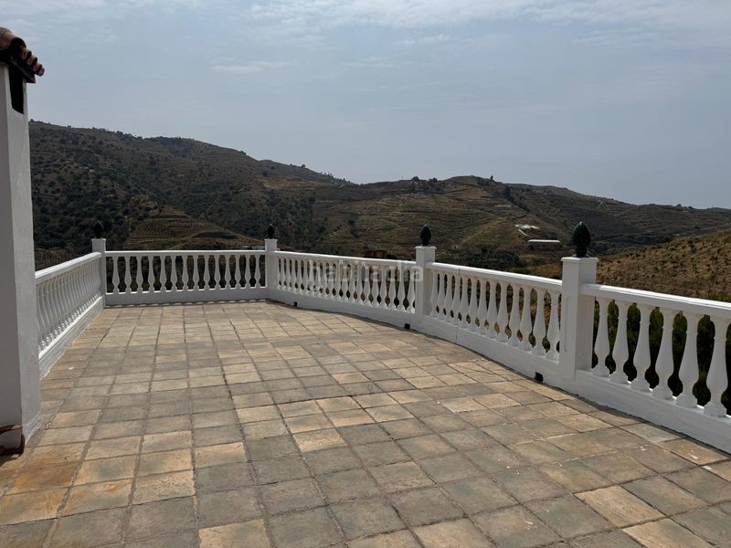 Foto 316e31e9-054f-4baf-9346-60cf1eb22ea5. Alquiler chalet en Torrox pueblo Torrox