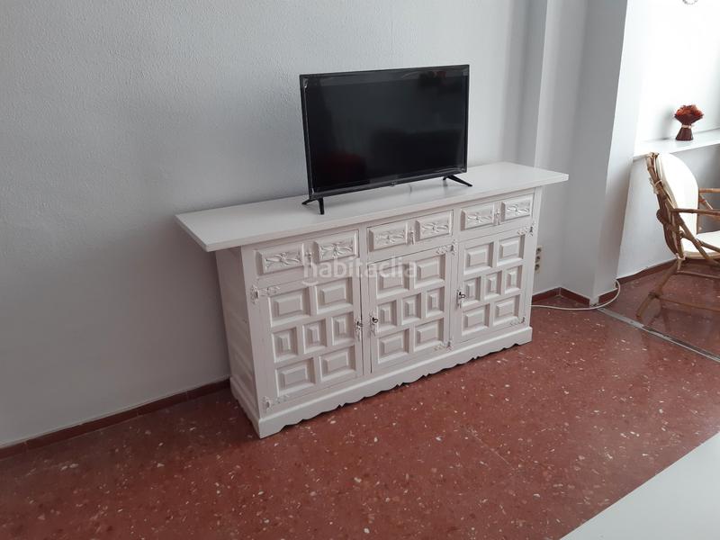 Foto 5aa230c6-c32d-48f0-a710-214ed359bc3f. Studiowohnung in avenida antonio toré toré 22 in Poniente-Faro Torre del Mar