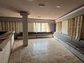 Building in Algarrobo Pueblo