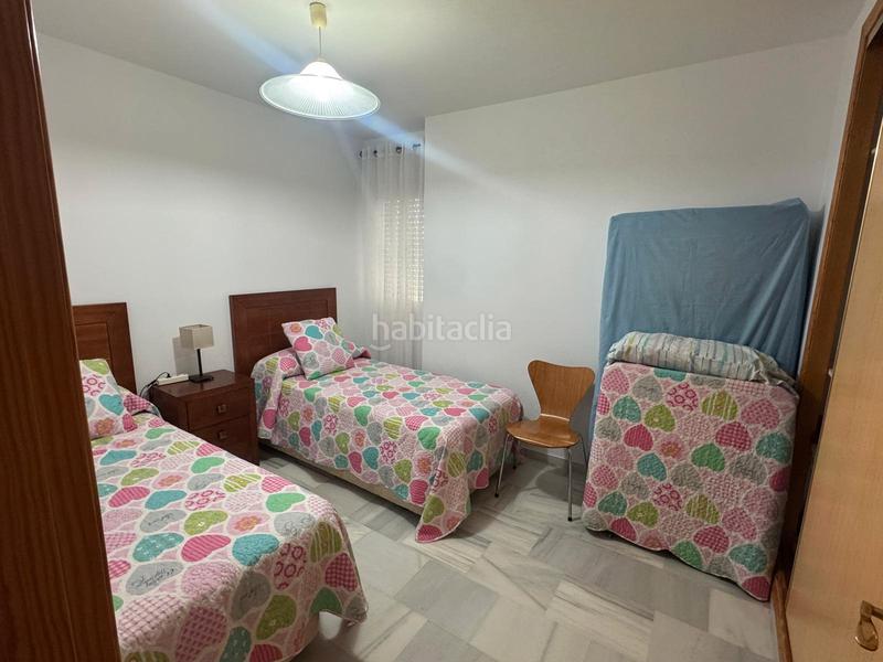 Foto a81f3ac0-8c34-4db0-840c-b89f3330a452. Attico in n-340 236 in El Morche Torrox