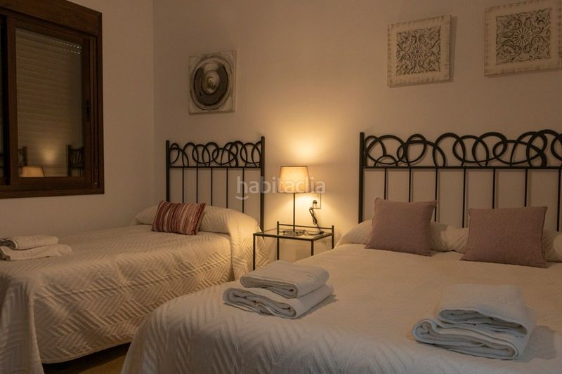 Foto 08841560-4a54-427d-ae50-b6b4a8ee698b. Masia amb xemeneia calefacció aparcament piscina a Periana