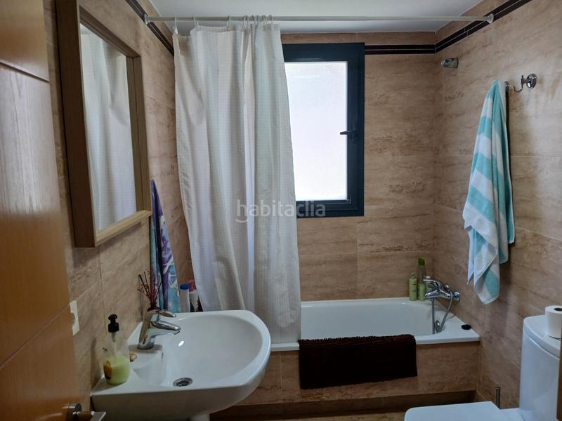 Foto d6eea846-fe09-4aa1-b135-e03074093edd. Miete etagenwohnung mit parking pool in Poniente-Faro Torre del Mar