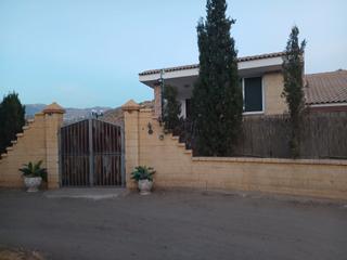 Location Chalet  Pago benthomiz. Impresionante chalet en algarrobo dividido en 2 viviendas