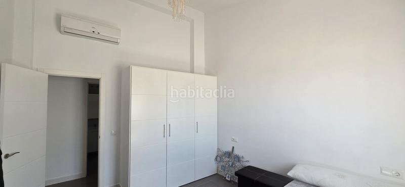 Foto 6ca9f61d-df1c-421b-b386-e1b85ee3a52c. Casa aparellada amb aparcament a Almayate Bajo