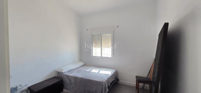 Foto fb239066-62e1-4b0c-9b22-b0858aff924d. Casa aparellada amb aparcament a Almayate Bajo