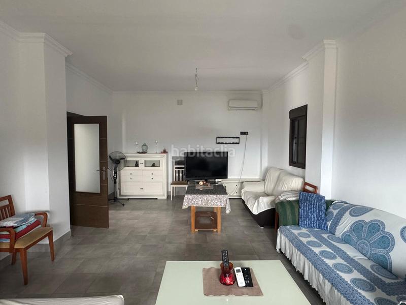 Foto a21056fb-802c-4712-a56d-270677ebe758. Xalet amb xemeneia aparcament piscina a Iznate