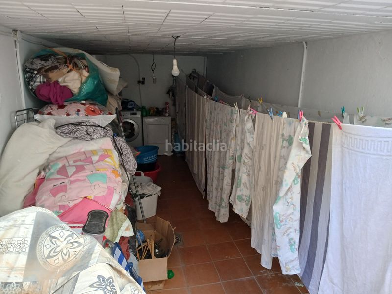 Foto e7d3a61b-9d7c-411e-90a7-931a1000f1f2. Casa adosada en Hispanidad - Vivar Téllez Vélez - Málaga