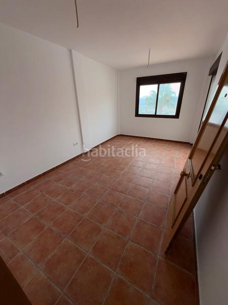 Foto bc65259f-e9bb-4345-9ade-49a8488ba005. Piccolo appartamento con parcheggio piscina in Alcaucín