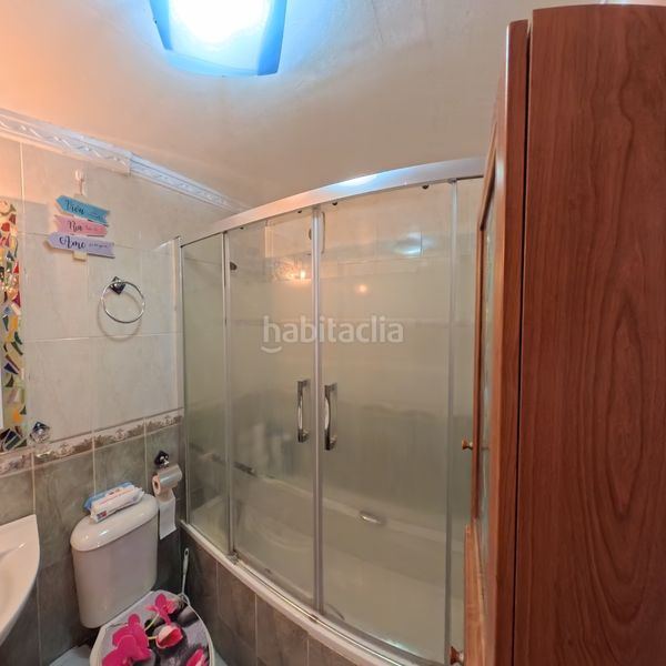 Foto d0f6841d-e32a-4b45-98f9-d6840497ded1. Pis amb aparcament piscina a Trayamar Algarrobo