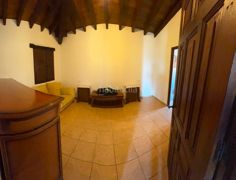 Foto 0a0c4ccb-745b-4983-9a47-07be3a5edf57. Alquiler chalet en calle mártires 7 en Almáchar