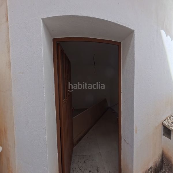 Foto 7812dd29-c3b9-47e6-86e2-2e6dafab9209. Casa adossada a Árchez