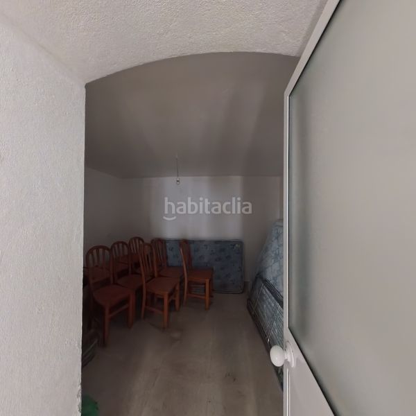 Foto bc946d07-50e2-4510-9d5d-e9d9e31acde4. Casa adossada a Árchez