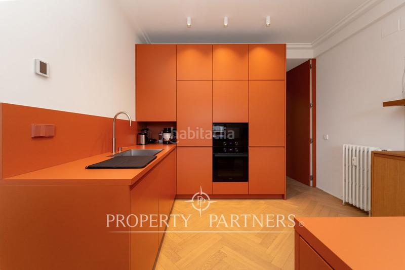 Foto a8deea71-e058-4c51-9545-ff038dfd02d0. Ático espectacular ático de diseño en barrio salamanca en Madrid