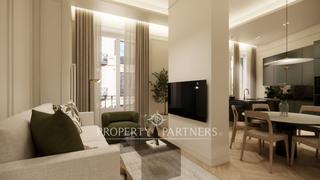 Apartament  Calle del barco. Amplio y luminoso piso con techos altos y con 4 balcones a la ca