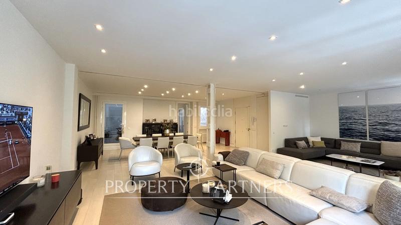 Foto 26d1d46d-e378-4318-8b7c-42b95809f68e. Apartamento maravilloso piso exterior con terraza privada en Goya en Madrid